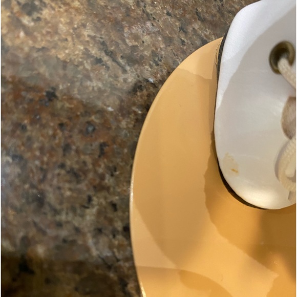 Bundle of 2 Vintage Brinn’s Porcelain Dolls - Picture 9 of 16